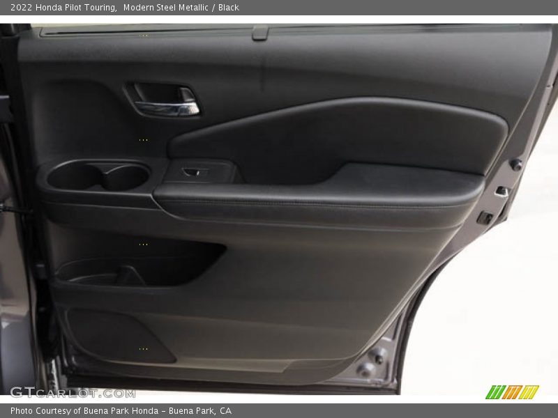 Door Panel of 2022 Pilot Touring