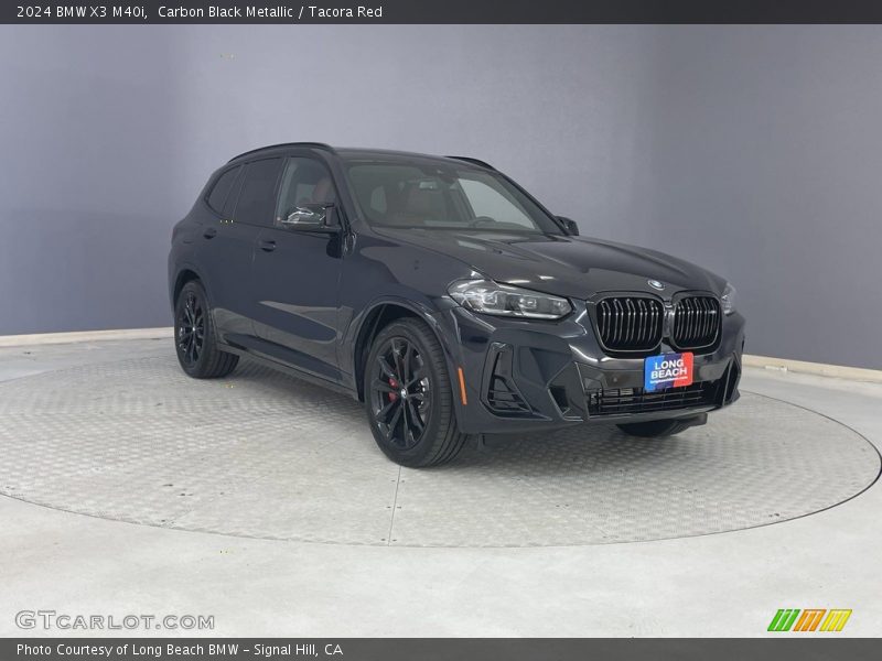 Front 3/4 View of 2024 X3 M40i