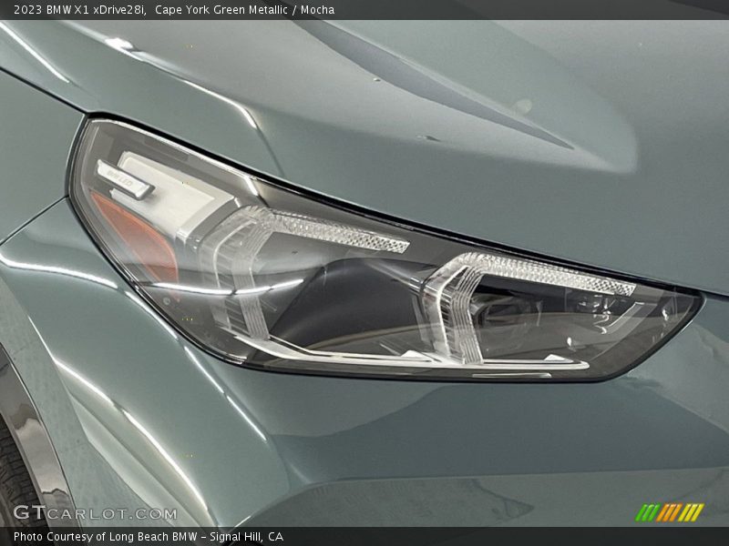 Cape York Green Metallic / Mocha 2023 BMW X1 xDrive28i