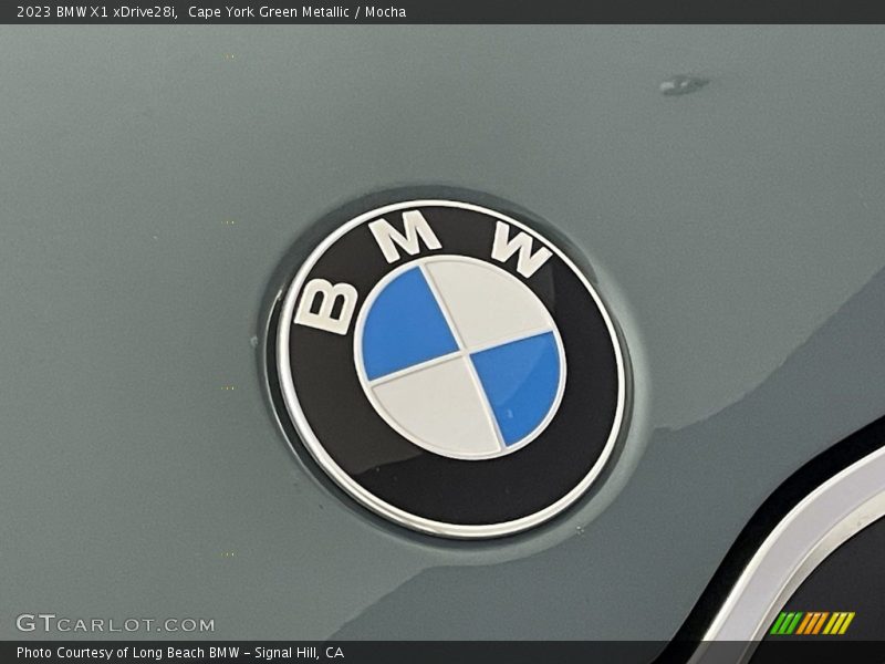  2023 X1 xDrive28i Logo