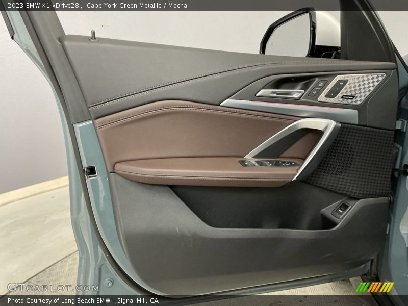 Door Panel of 2023 X1 xDrive28i