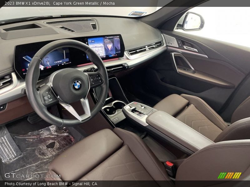 2023 X1 xDrive28i Mocha Interior