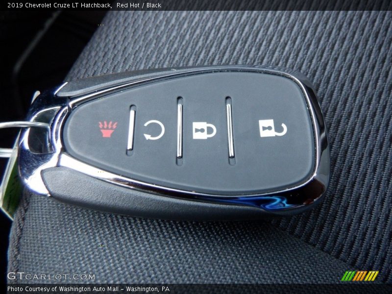 Keys of 2019 Cruze LT Hatchback
