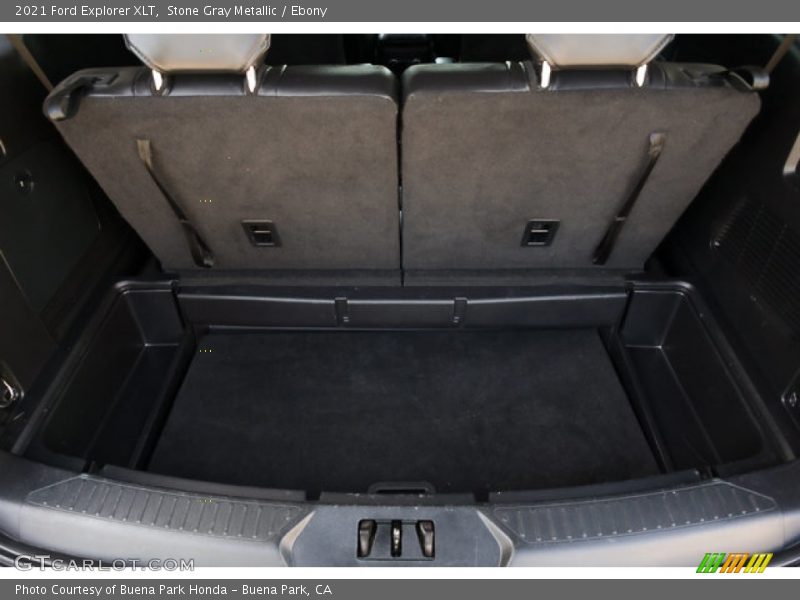  2021 Explorer XLT Trunk