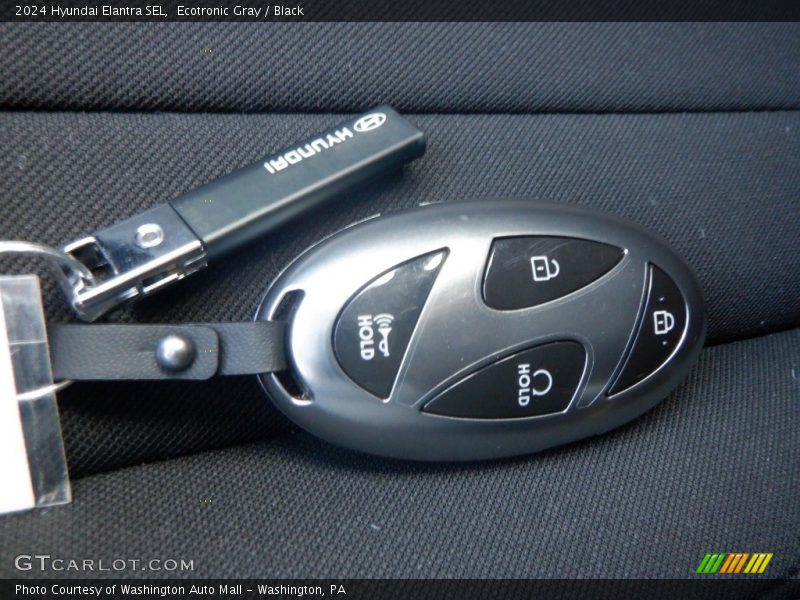 Keys of 2024 Elantra SEL