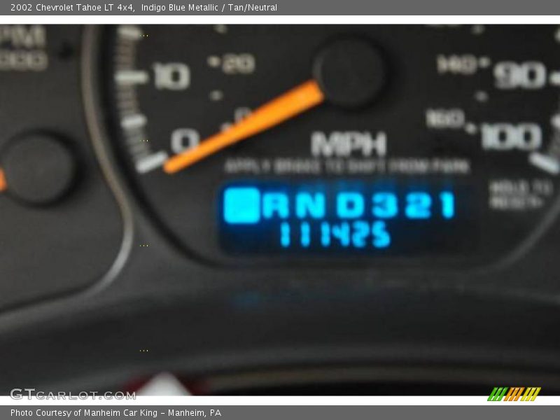 Indigo Blue Metallic / Tan/Neutral 2002 Chevrolet Tahoe LT 4x4