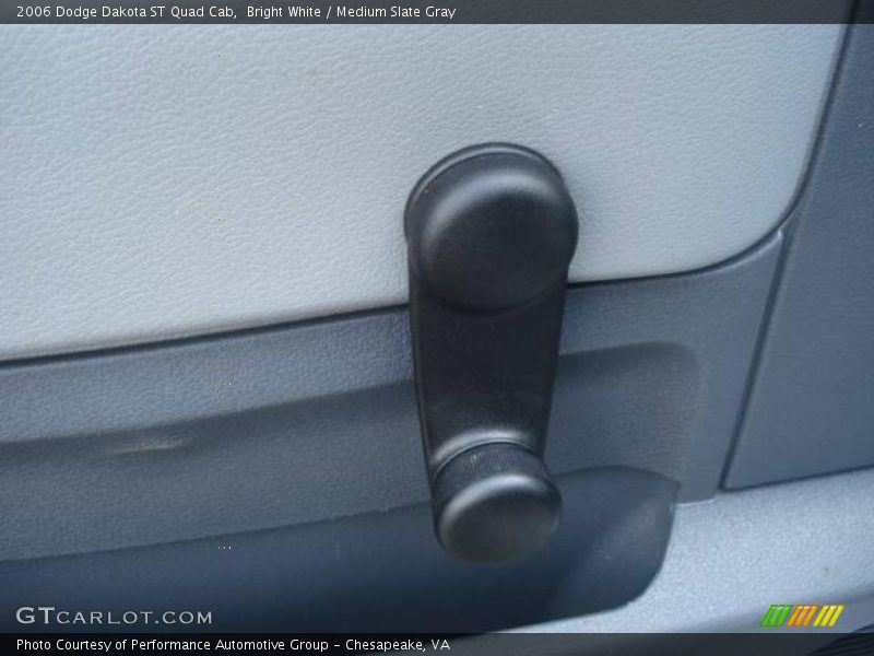 Bright White / Medium Slate Gray 2006 Dodge Dakota ST Quad Cab