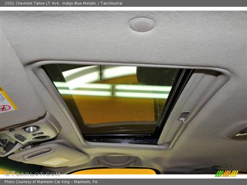 Indigo Blue Metallic / Tan/Neutral 2002 Chevrolet Tahoe LT 4x4