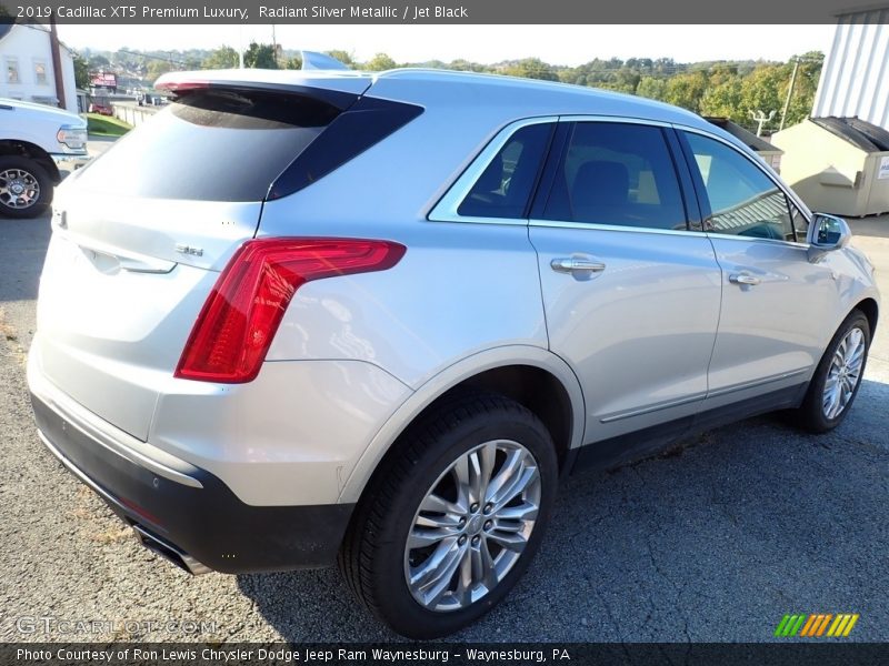 Radiant Silver Metallic / Jet Black 2019 Cadillac XT5 Premium Luxury