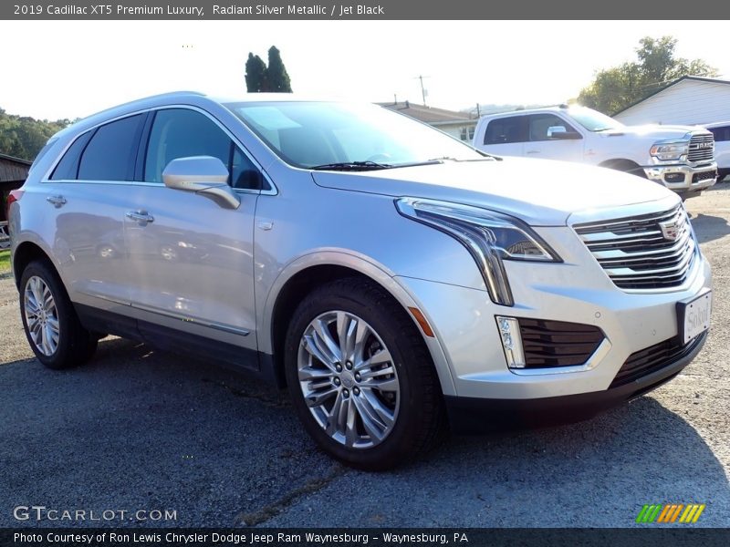 Radiant Silver Metallic / Jet Black 2019 Cadillac XT5 Premium Luxury