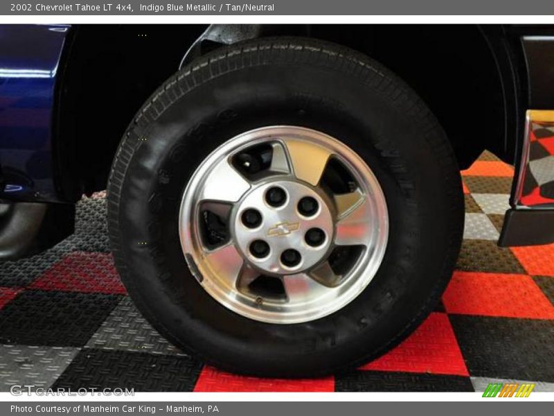 Indigo Blue Metallic / Tan/Neutral 2002 Chevrolet Tahoe LT 4x4