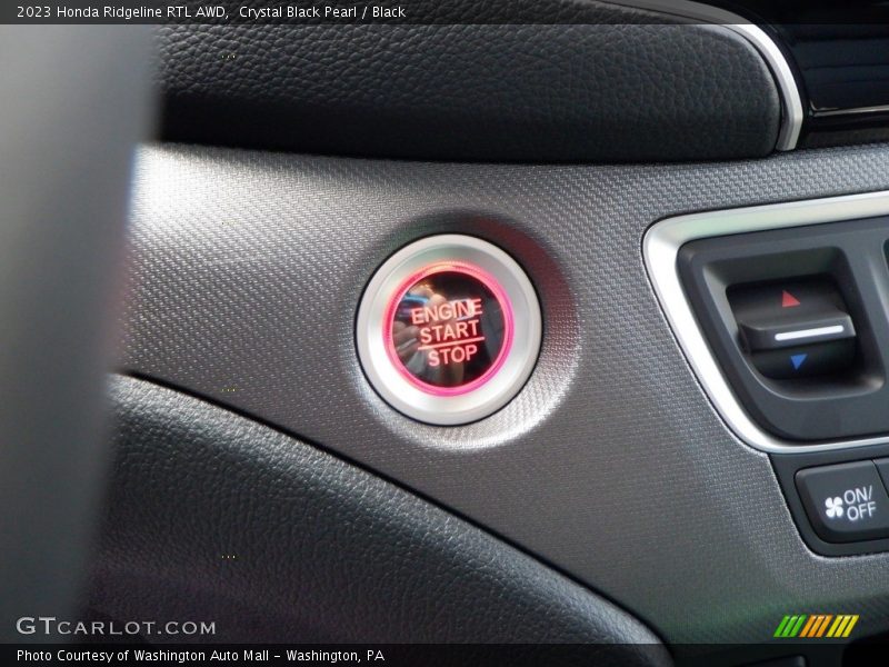 Controls of 2023 Ridgeline RTL AWD