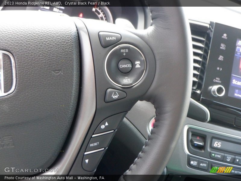  2023 Ridgeline RTL AWD Steering Wheel