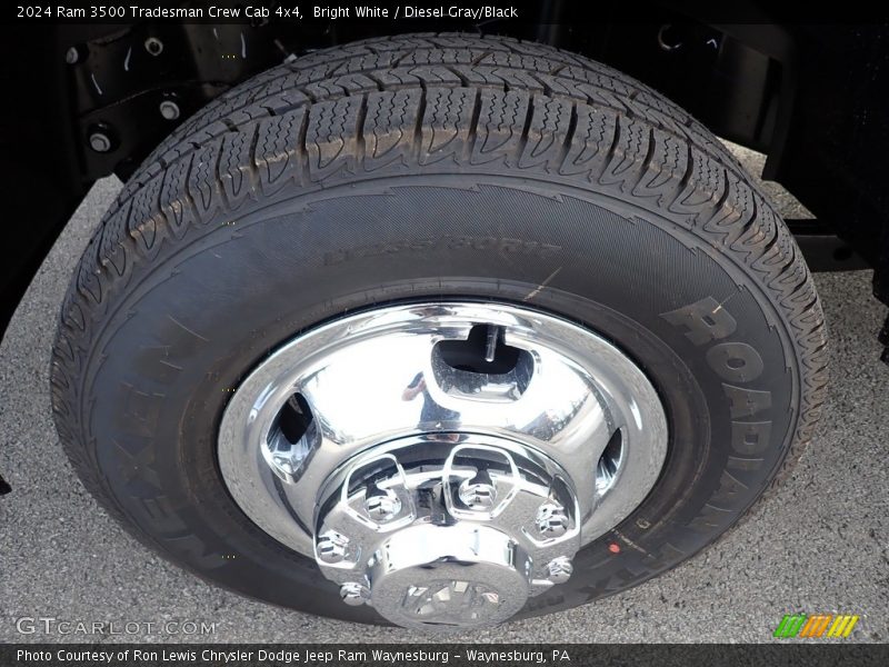 Bright White / Diesel Gray/Black 2024 Ram 3500 Tradesman Crew Cab 4x4