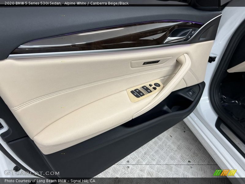 Alpine White / Canberra Beige/Black 2020 BMW 5 Series 530i Sedan