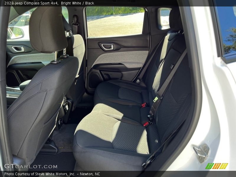 Bright White / Black 2023 Jeep Compass Sport 4x4