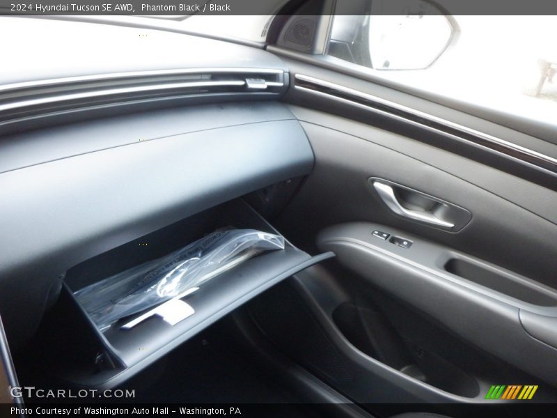 Phantom Black / Black 2024 Hyundai Tucson SE AWD