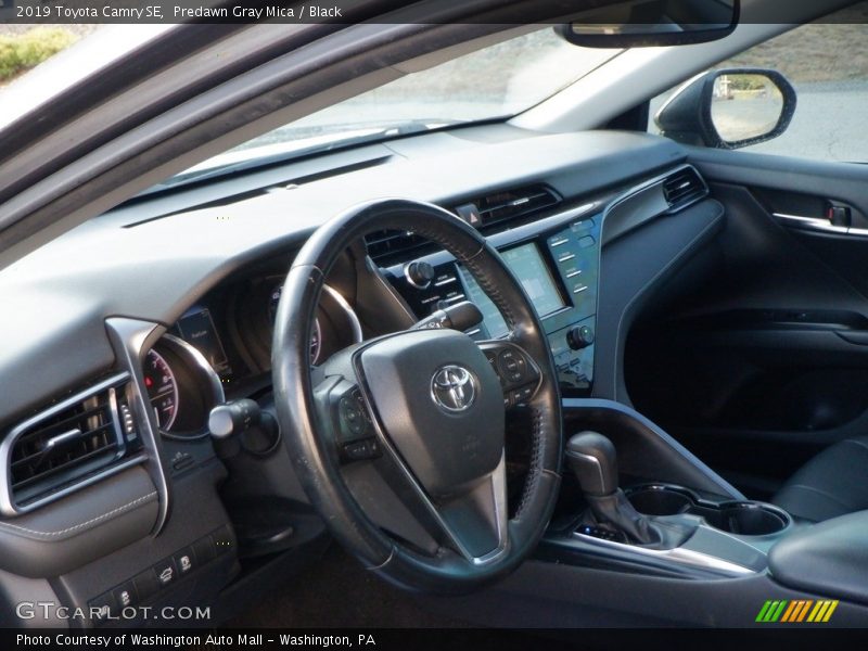 Predawn Gray Mica / Black 2019 Toyota Camry SE
