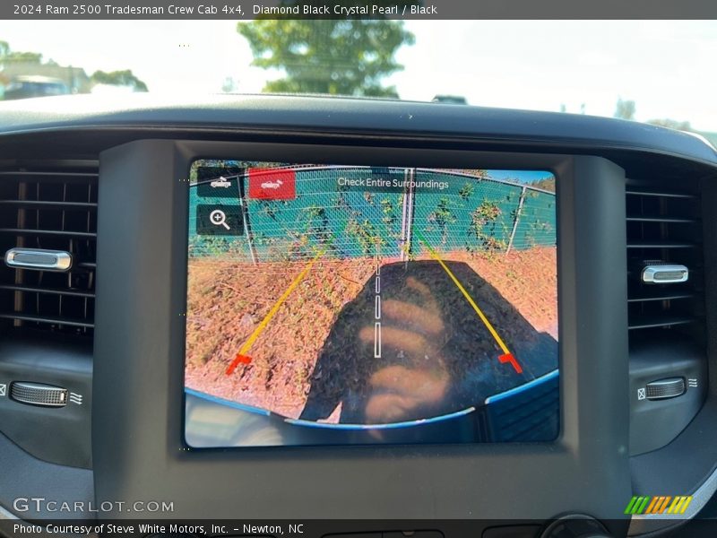 Diamond Black Crystal Pearl / Black 2024 Ram 2500 Tradesman Crew Cab 4x4