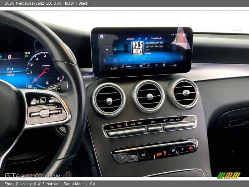 Black / Black 2020 Mercedes-Benz GLC 300