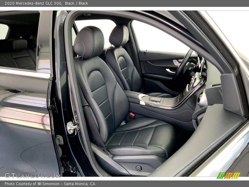 Black / Black 2020 Mercedes-Benz GLC 300