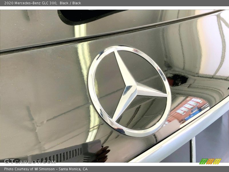 Black / Black 2020 Mercedes-Benz GLC 300