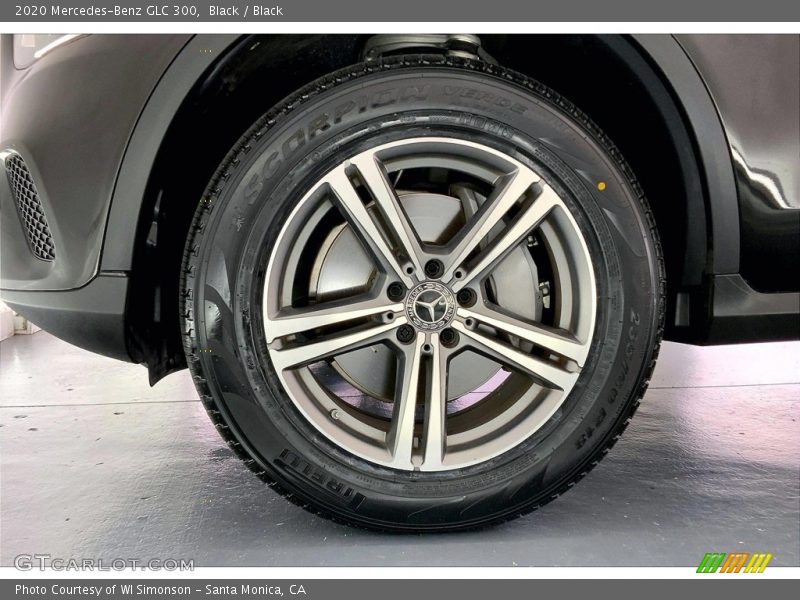 Black / Black 2020 Mercedes-Benz GLC 300