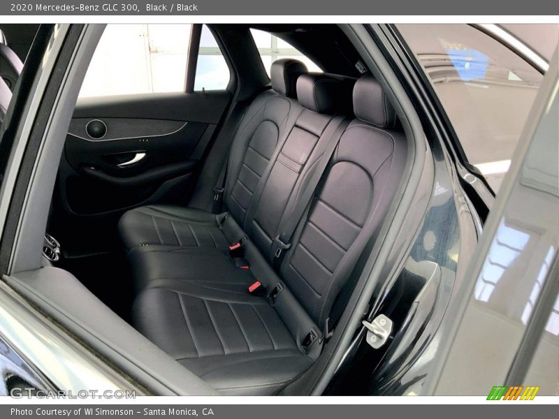 Black / Black 2020 Mercedes-Benz GLC 300