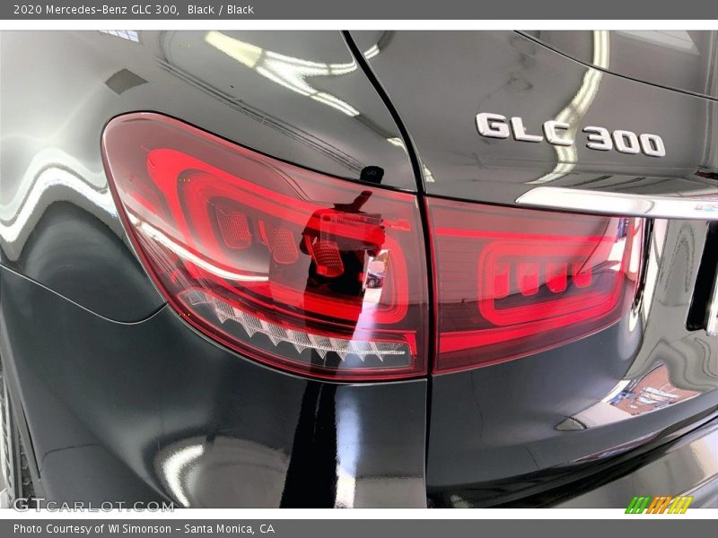 Black / Black 2020 Mercedes-Benz GLC 300
