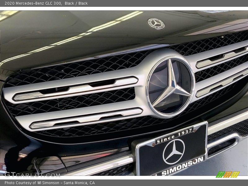 Black / Black 2020 Mercedes-Benz GLC 300