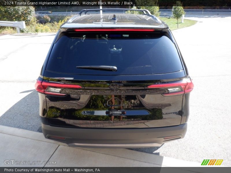 Midnight Black Metallic / Black 2024 Toyota Grand Highlander Limited AWD