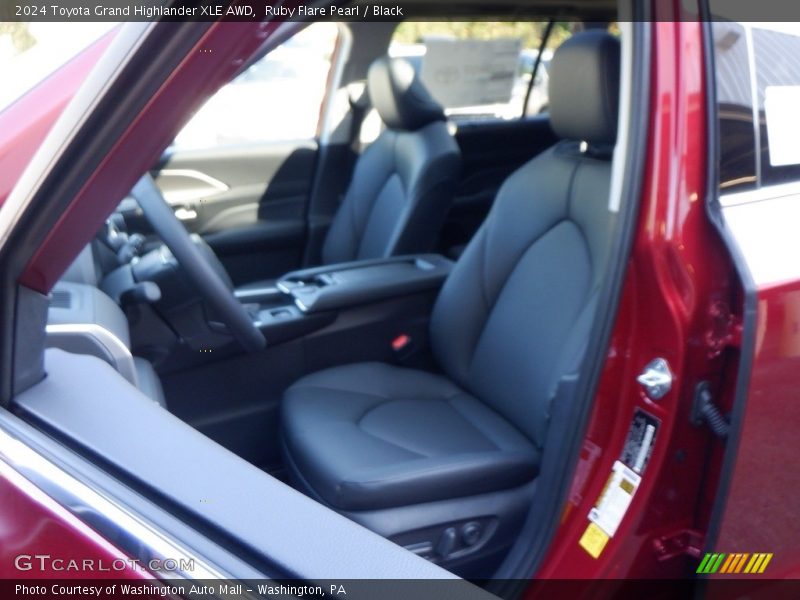 Ruby Flare Pearl / Black 2024 Toyota Grand Highlander XLE AWD