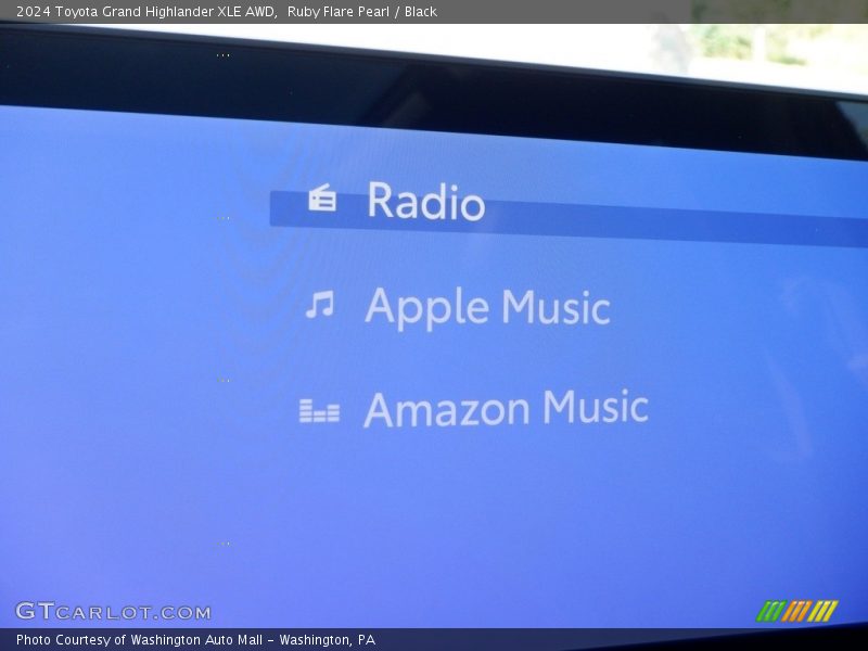 Ruby Flare Pearl / Black 2024 Toyota Grand Highlander XLE AWD