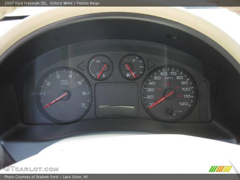 Oxford White / Pebble Beige 2007 Ford Freestyle SEL
