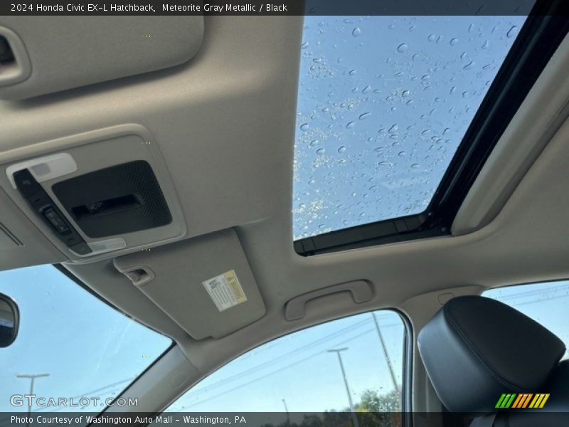 Sunroof of 2024 Civic EX-L Hatchback