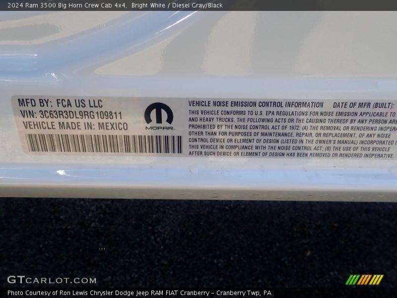Bright White / Diesel Gray/Black 2024 Ram 3500 Big Horn Crew Cab 4x4