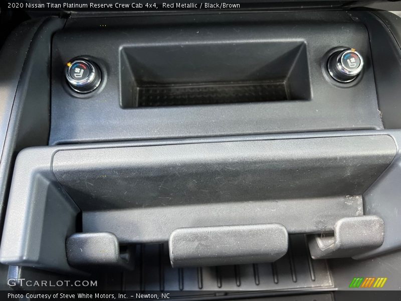 Red Metallic / Black/Brown 2020 Nissan Titan Platinum Reserve Crew Cab 4x4