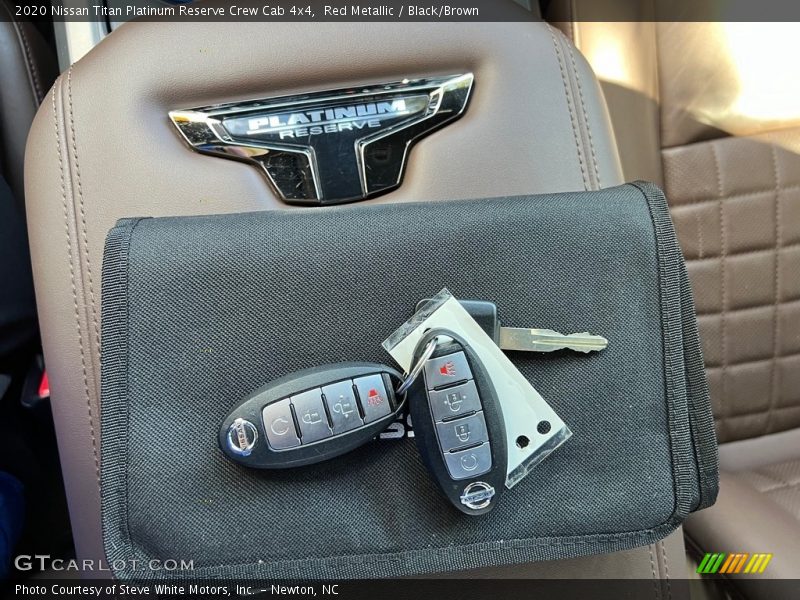 Keys of 2020 Titan Platinum Reserve Crew Cab 4x4
