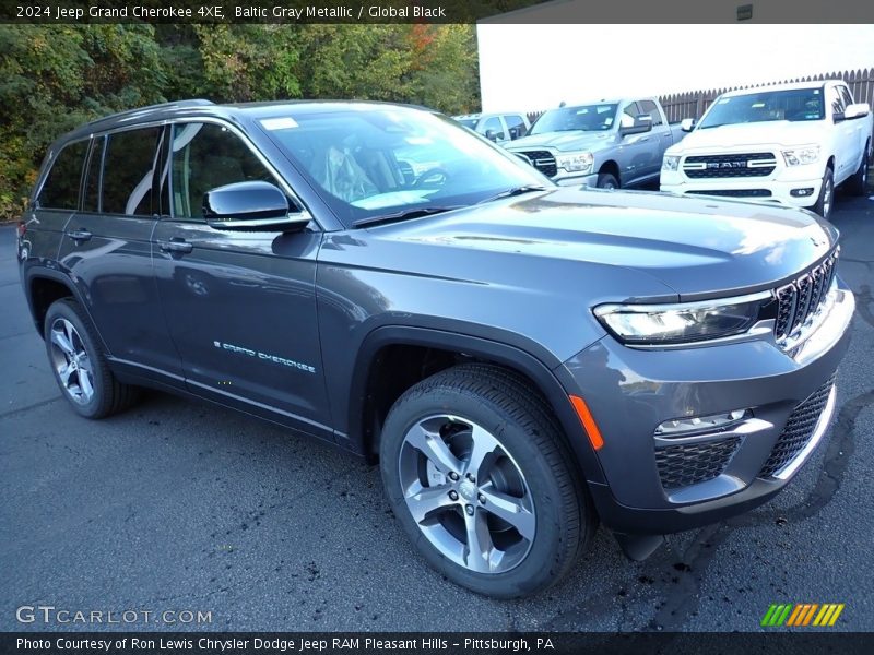 Baltic Gray Metallic / Global Black 2024 Jeep Grand Cherokee 4XE