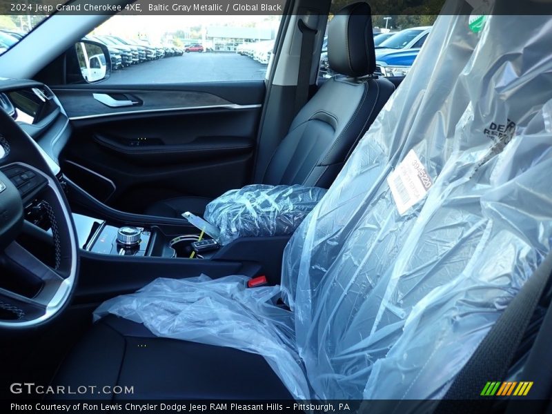 Baltic Gray Metallic / Global Black 2024 Jeep Grand Cherokee 4XE