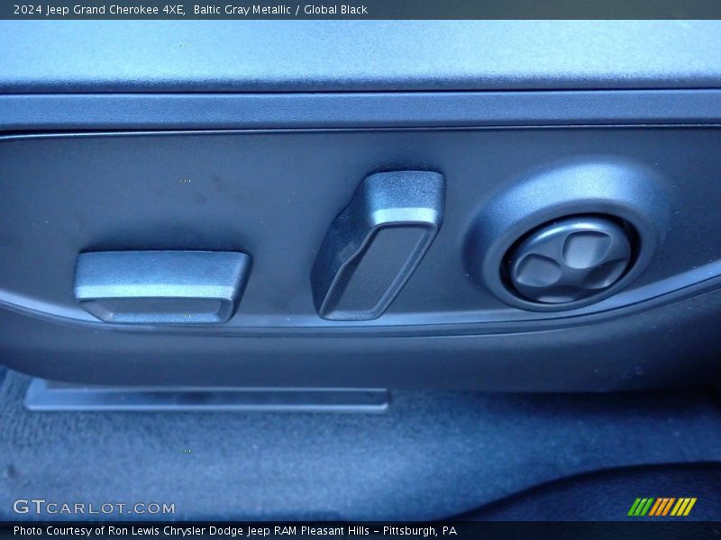 Baltic Gray Metallic / Global Black 2024 Jeep Grand Cherokee 4XE