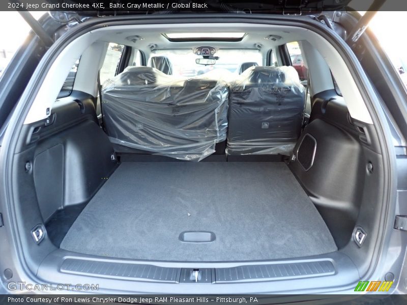 Baltic Gray Metallic / Global Black 2024 Jeep Grand Cherokee 4XE