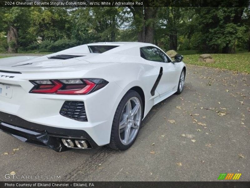 Arctic White / Adrenaline Red 2024 Chevrolet Corvette Stingray Convertible