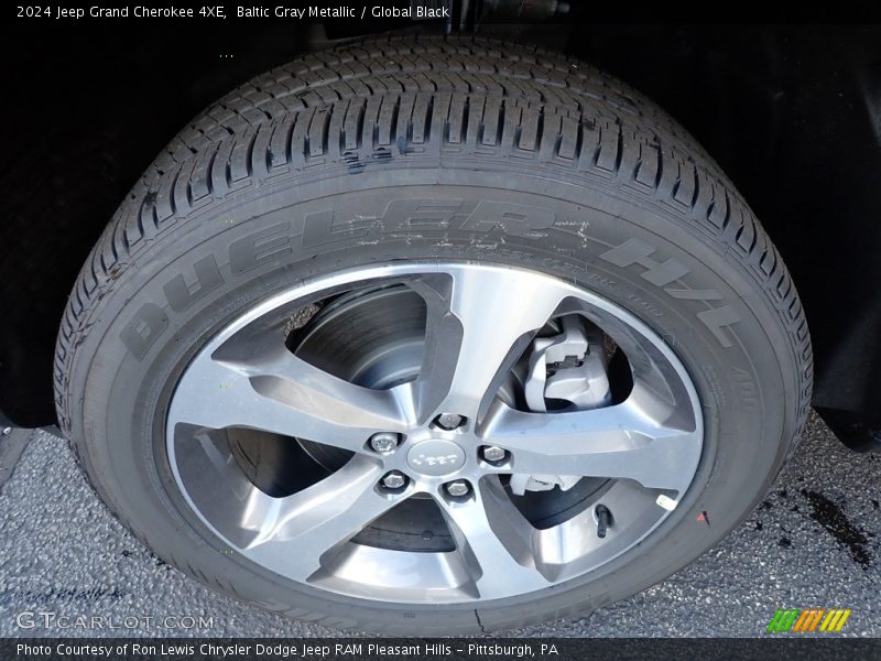 Baltic Gray Metallic / Global Black 2024 Jeep Grand Cherokee 4XE