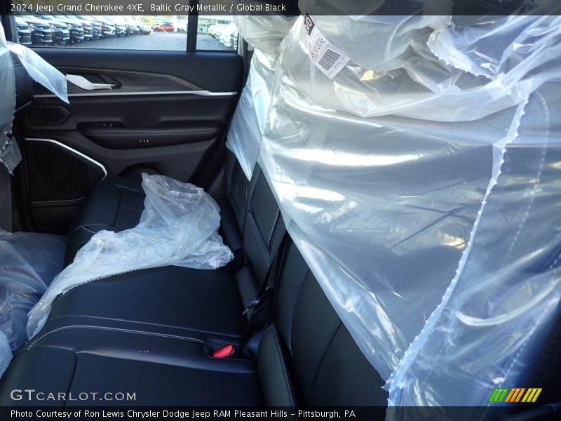 Baltic Gray Metallic / Global Black 2024 Jeep Grand Cherokee 4XE