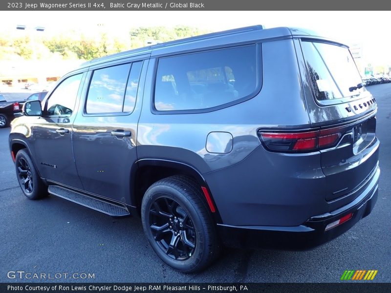 Baltic Gray Metallic / Global Black 2023 Jeep Wagoneer Series II 4x4