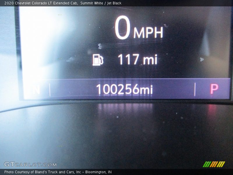 Summit White / Jet Black 2020 Chevrolet Colorado LT Extended Cab