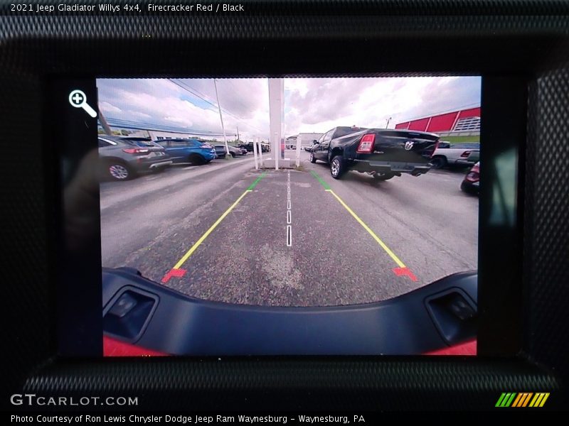 Firecracker Red / Black 2021 Jeep Gladiator Willys 4x4