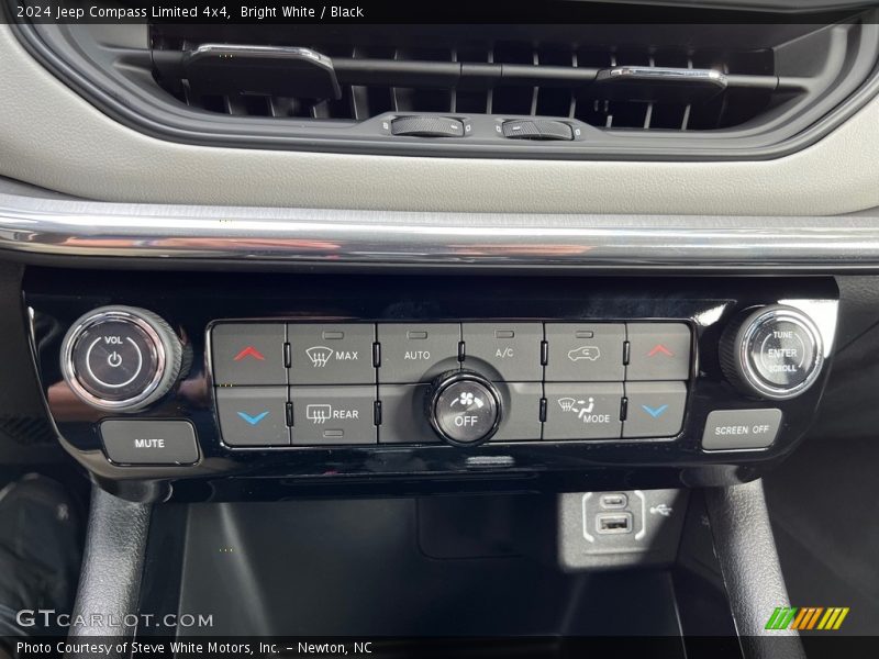 Controls of 2024 Compass Limited 4x4