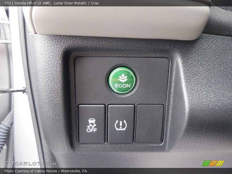 Lunar Silver Metallic / Gray 2021 Honda HR-V LX AWD